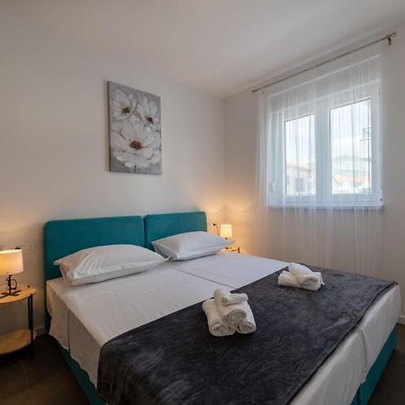 Apartments Maya & Tina Trogir Exteriér fotografie