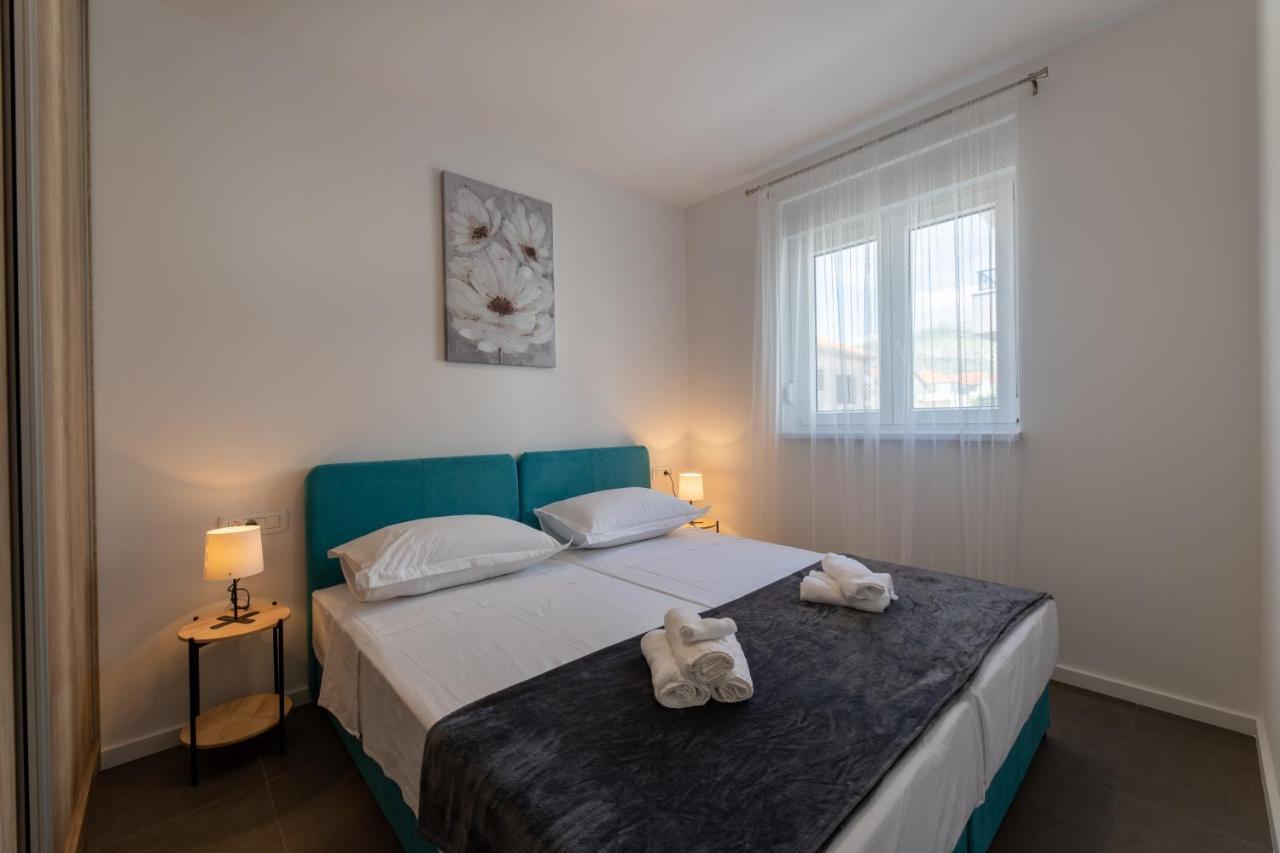 Apartments Maya & Tina Trogir Exteriér fotografie
